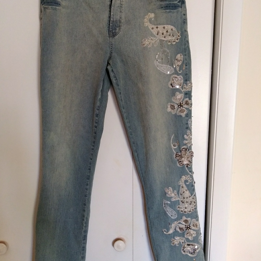 Jean's